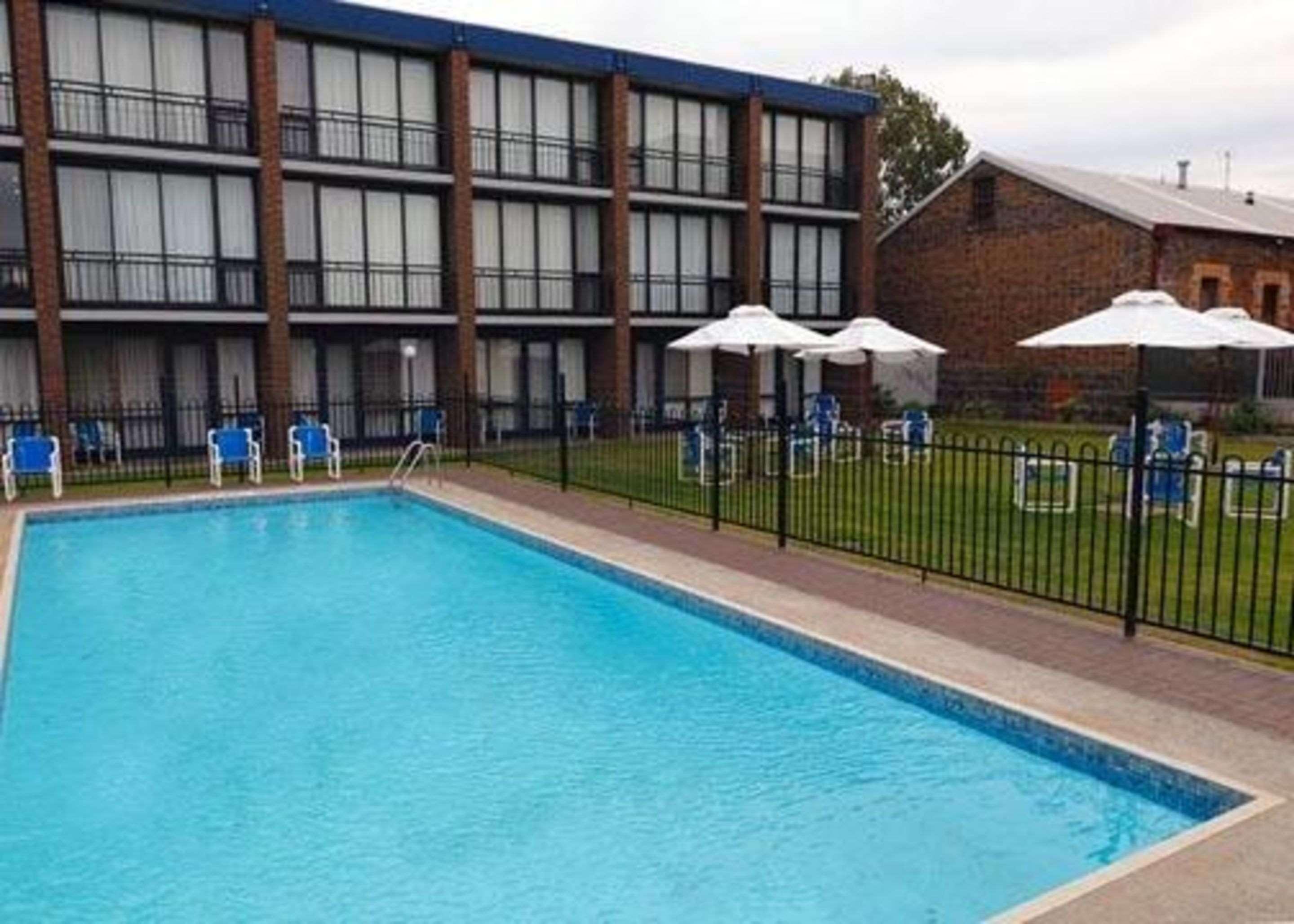 Richmond Henty Hotel Portland Esterno foto