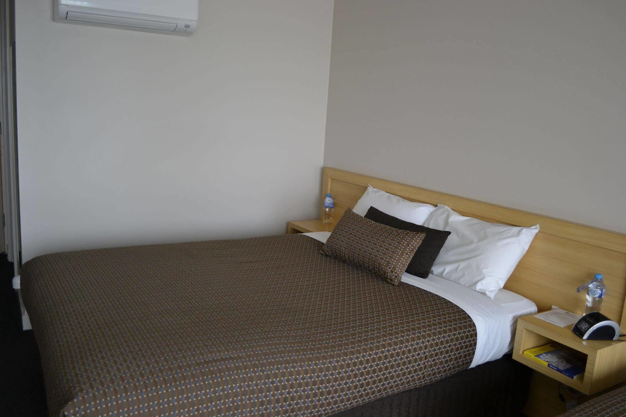 Richmond Henty Hotel Portland Esterno foto