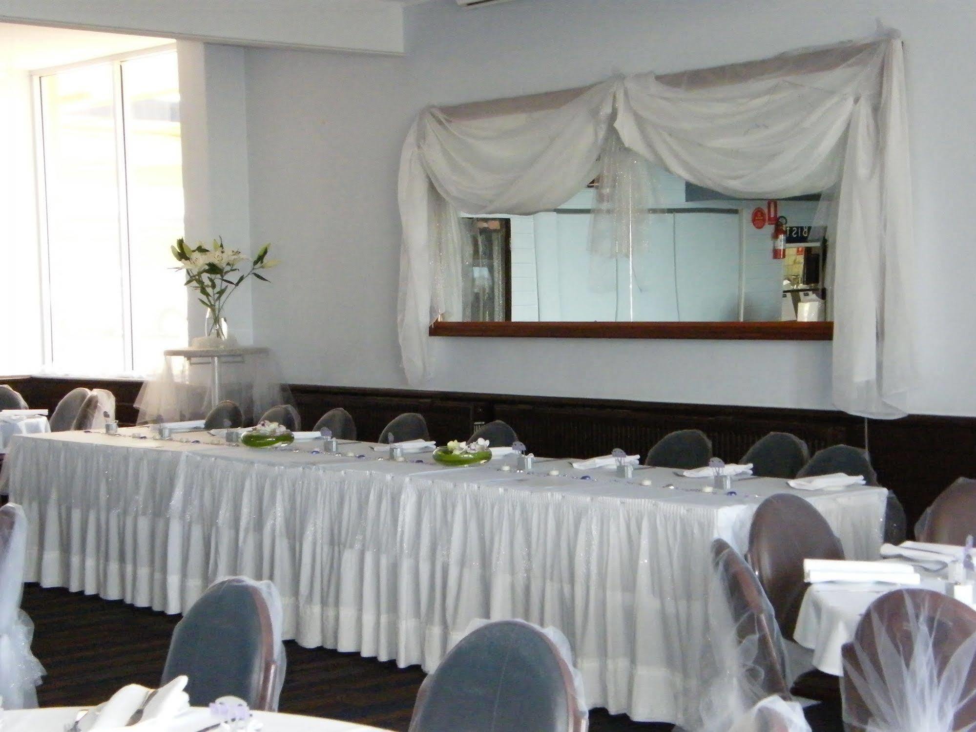 Richmond Henty Hotel Portland Esterno foto