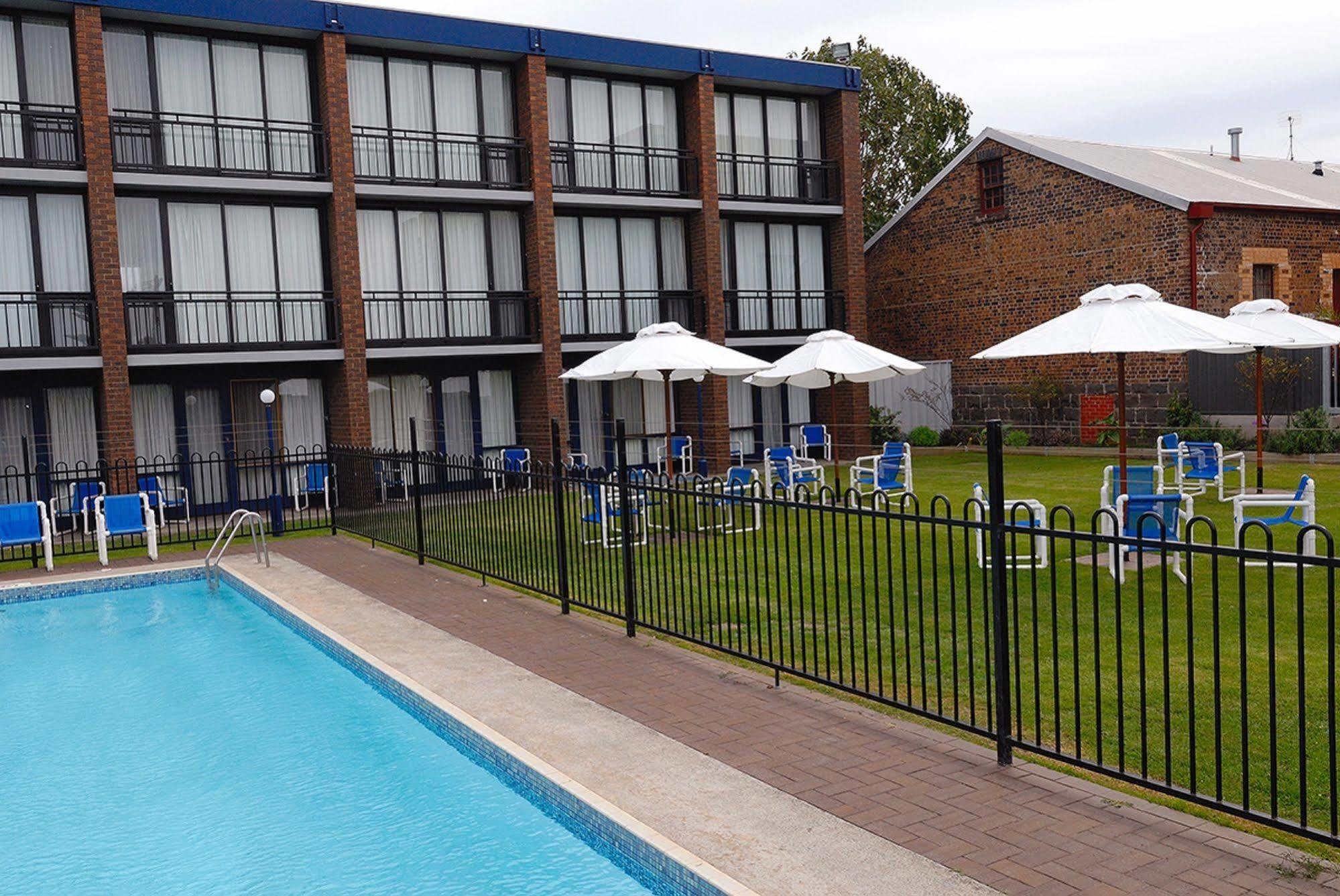 Richmond Henty Hotel Portland Esterno foto